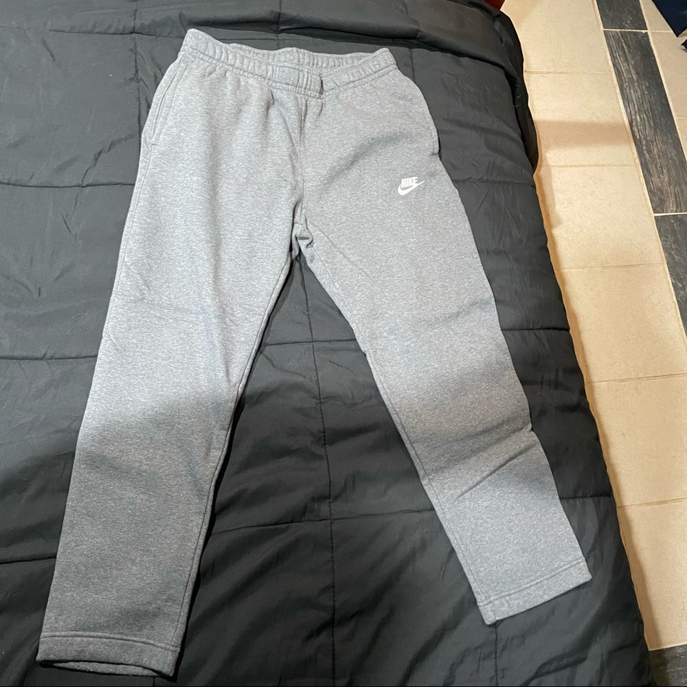 Gray Nike Sweatpants